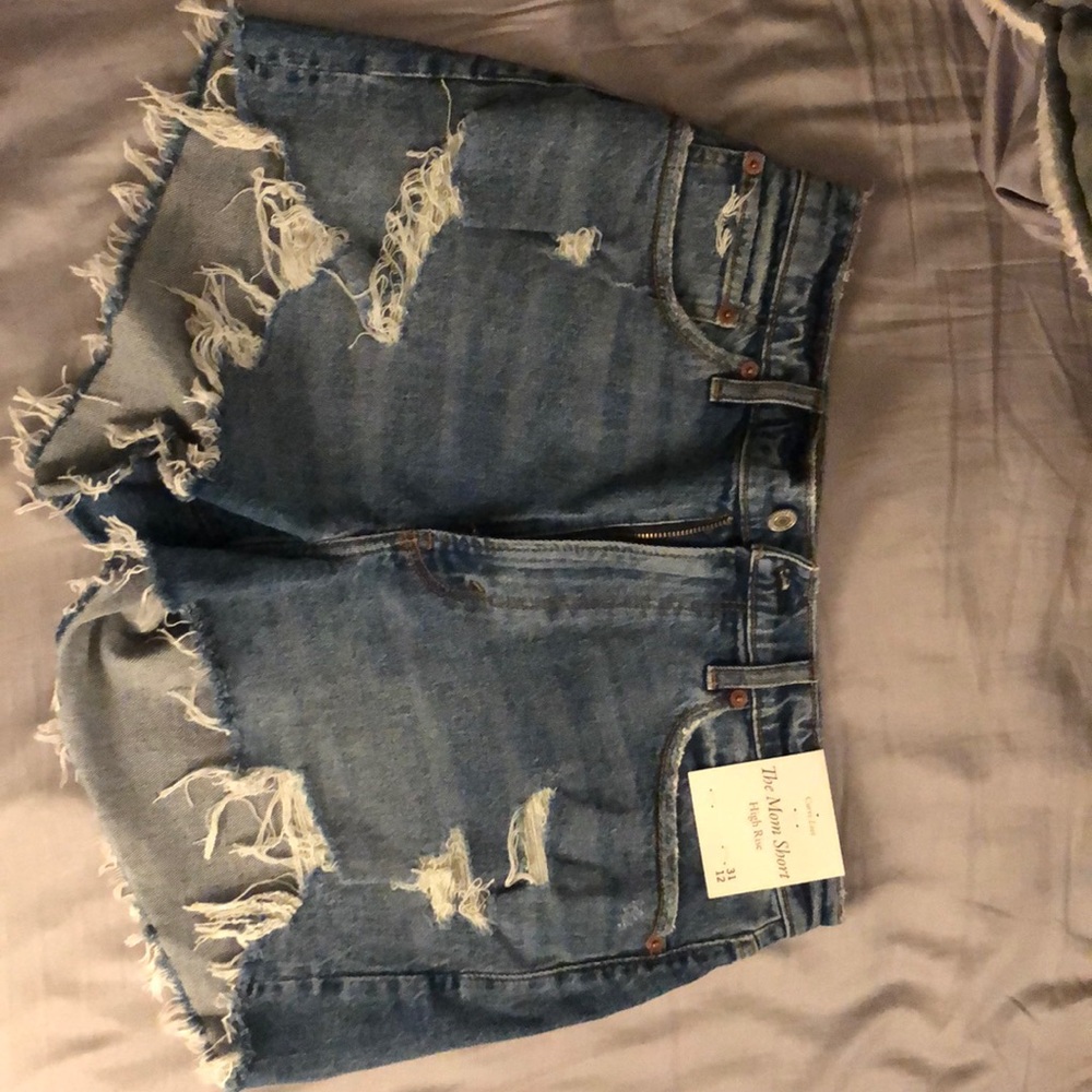 Brand new Abercrombie & Fitch Mom shorts